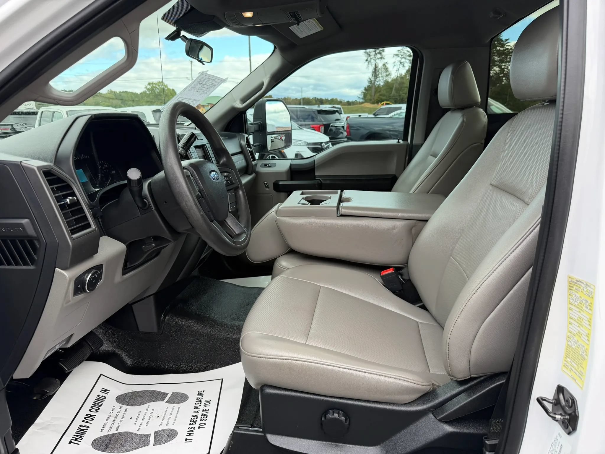 Used 2020 Ford F350 XL w/ Power Equipment Group RWD image 5