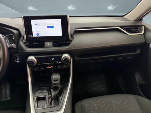 Used 2023 Toyota RAV4 XLE w/ Convenience Package FWD image 15