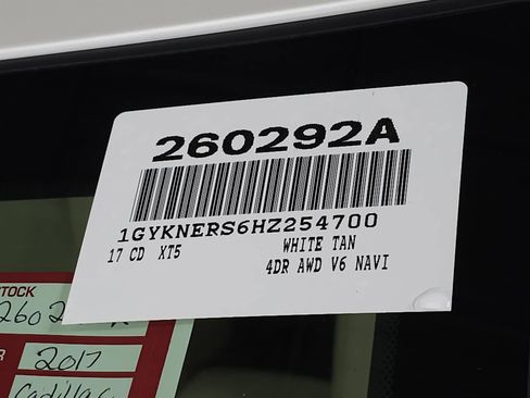 Used 2017 Cadillac XT5 Premium Luxury w/ LPO, Wheel Lock Package image 36