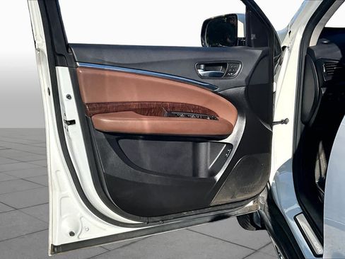 Used 2018 Acura MDX SH-AWD w/ Technology Package image 21