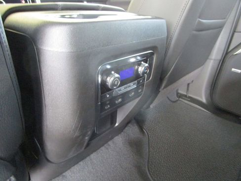 New 2026 GMC Yukon Denali w/ Denali Reserve Package image 19