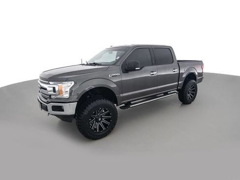 Used 2018 Ford F150 XLT w/ Equipment Group 302A Luxury image 9