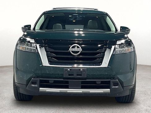 Used 2023 Nissan Pathfinder SL w/ SL Premium Package image 5