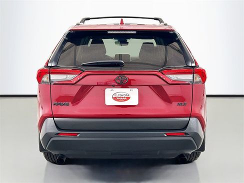Used 2024 Toyota RAV4 XLE image 5