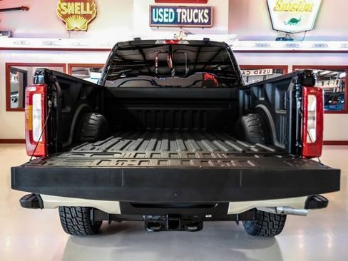Used 2024 Ford F250 XL w/ XL Driver Assist Package AWD/4WD image 8