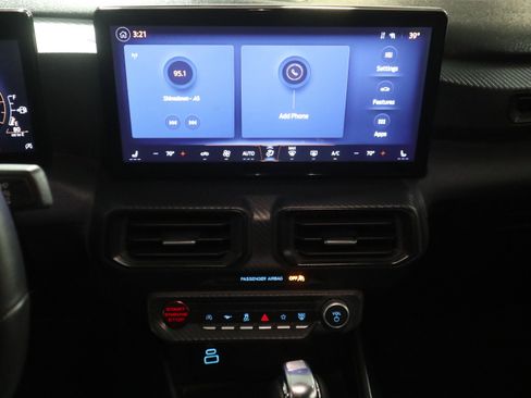 Used 2024 Ford Mustang Coupe image 22