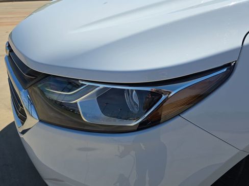 Used 2020 Chevrolet Equinox LS w/ LS Convenience Package image 30