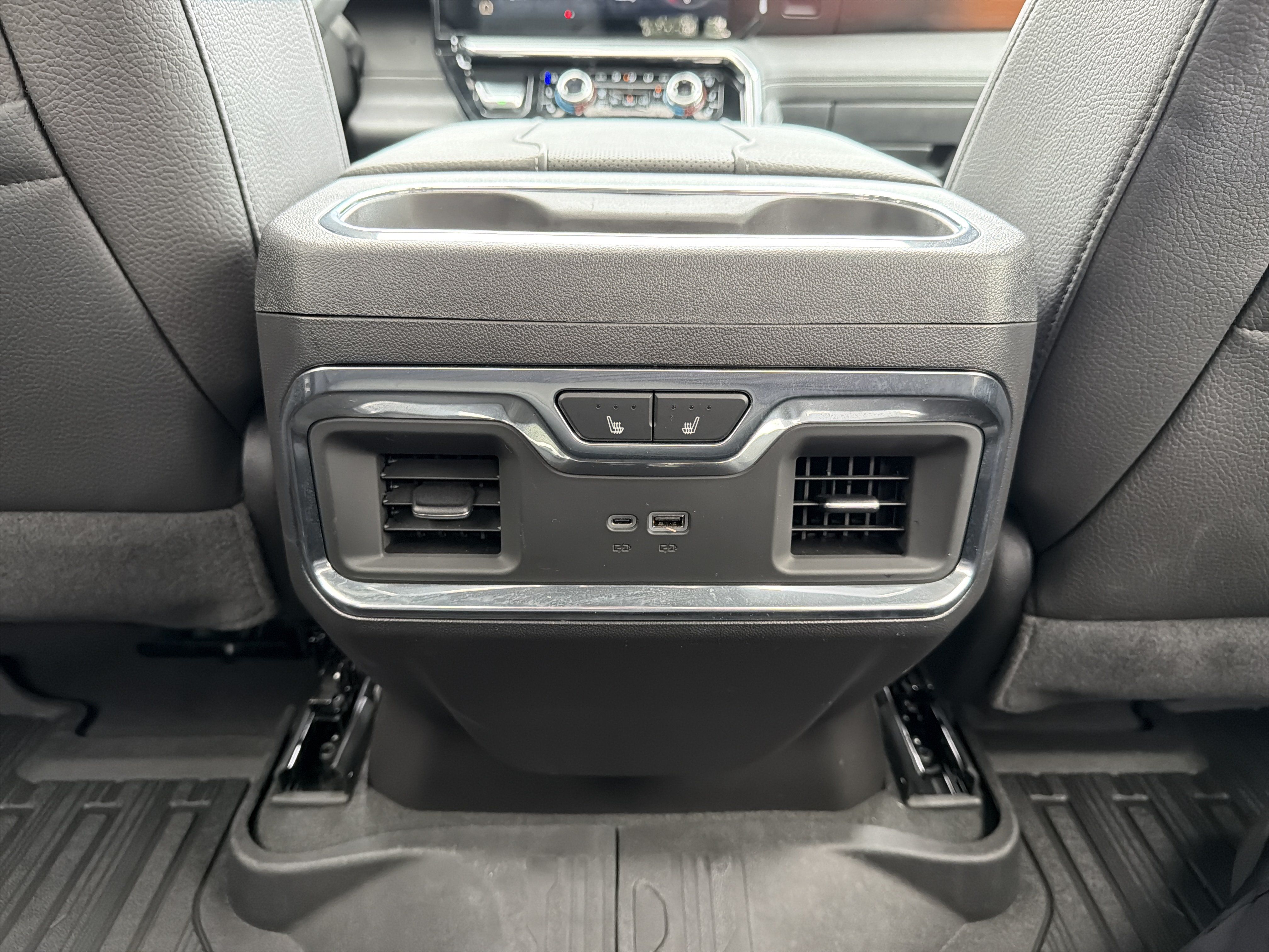 Used 2026 GMC Sierra 1500 Denali w/ Denali Reserve Package AWD/4WD image 29