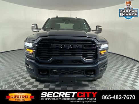 Used 2025 RAM 2500 Big Horn AWD/4WD image 2
