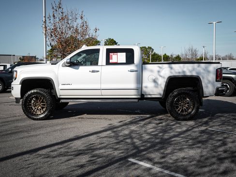 Used 2017 GMC Sierra 1500 Denali w/ Denali Ultimate Package image 7