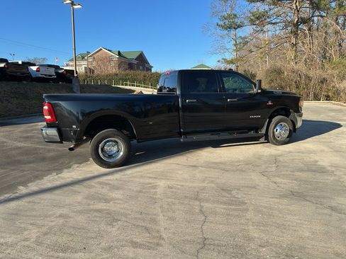 Used 2021 RAM 3500 Tradesman image 9