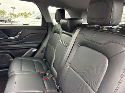 Certified 2022 Lincoln Corsair Reserve w/ Elements Package AWD/4WD image 11