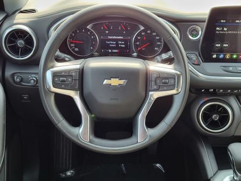 Used 2025 Chevrolet Blazer LT FWD image 5