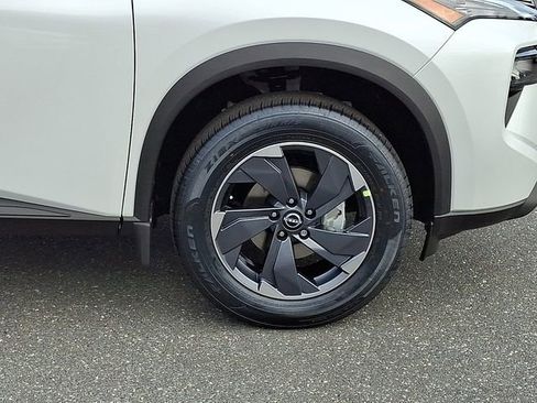 New 2026 Nissan Rogue SV image 7