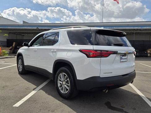 Certified 2023 Chevrolet Traverse LT image 5