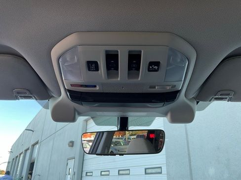 Used 2021 Subaru Ascent Premium w/ Sport Package image 16