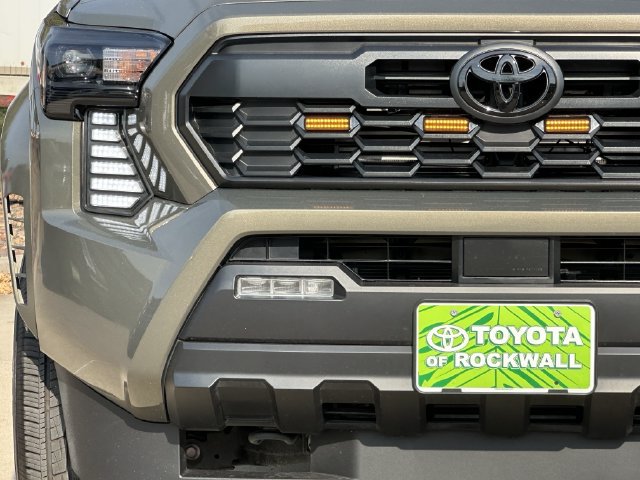 Used 2026 Toyota Tacoma TRD Sport RWD image 8