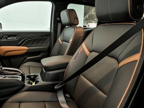 New 2026 GMC Canyon AT4 w/ Technology Plus Package image 7