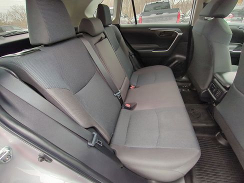 Used 2023 Toyota RAV4 LE image 19