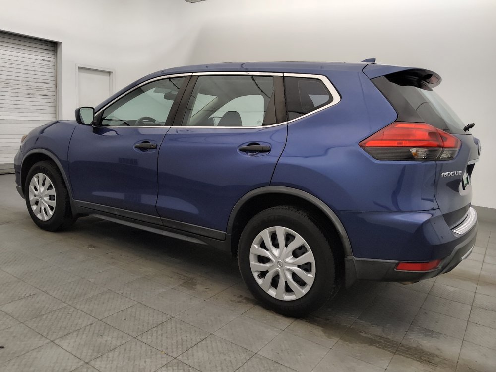 Used 2017 Nissan Rogue S FWD image 3
