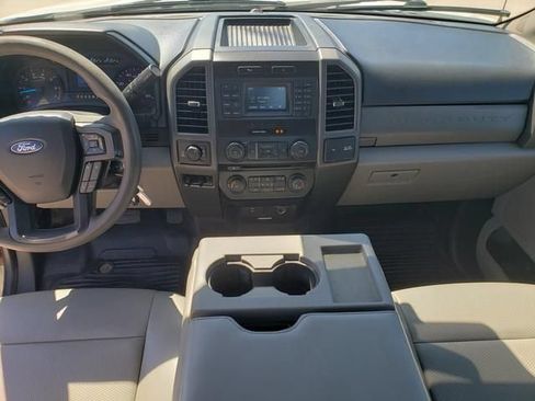 Used 2018 Ford F350 XL AWD/4WD image 15