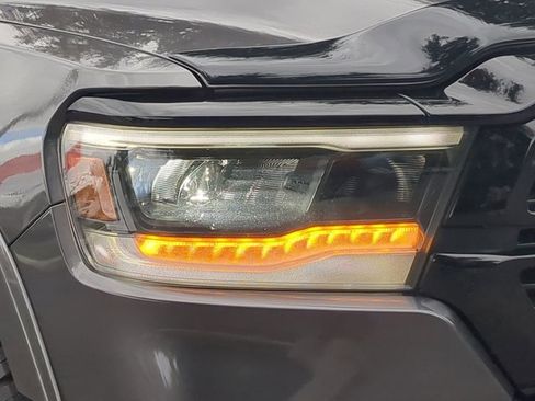 Used 2021 RAM 1500 Laramie image 10