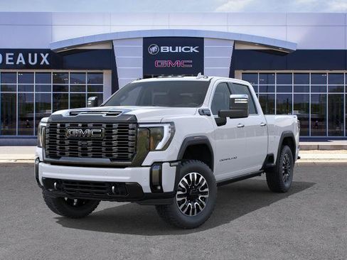 New 2026 GMC Sierra 2500 Denali Ultimate w/ Max Trailering Package AWD/4WD image 6