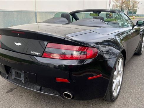 Used 2008 Aston Martin V8 Vantage Roadster RWD image 58