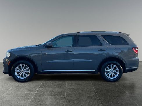 Used 2021 Dodge Durango SXT image 4