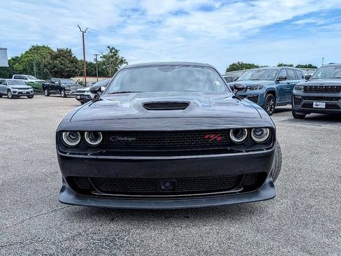 Used 2022 Dodge Challenger R/T Scat Pack RWD image 2