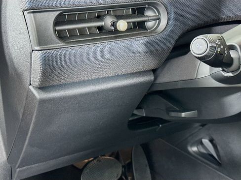 Certified 2025 MINI Cooper 2-Door Hardtop image 10