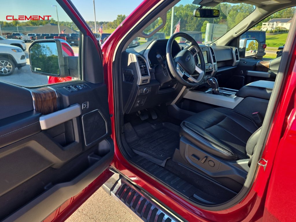Used 2019 Ford F150 Lariat w/ Equipment Group 502A Luxury AWD/4WD image 7