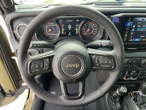 New 2026 Jeep Gladiator Sport image 8