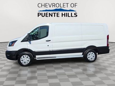 Used 2025 Ford Transit 250 Low Roof w/ Exterior Upgrade Package RWD image 5