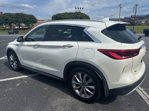Used 2020 INFINITI QX50 Luxe w/ Cargo Package AWD/4WD image 2