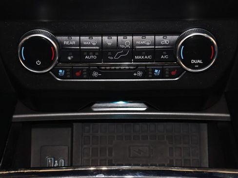Certified 2021 Ford Expedition XLT AWD/4WD image 36