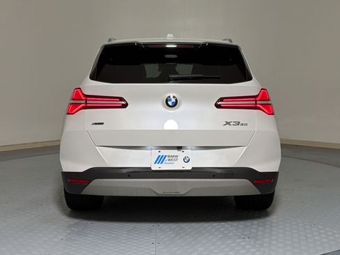 Certified 2025 BMW X3 xDrive30i w/ Convenience Package AWD/4WD image 8