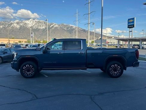 Certified 2024 GMC Sierra 3500 Denali Ultimate AWD/4WD image 21