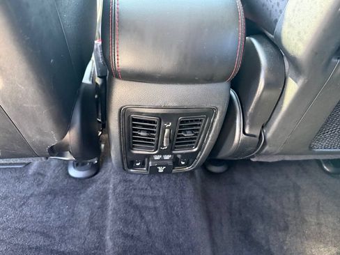 Used 2018 Dodge Durango GT w/ Premium Group AWD/4WD image 14