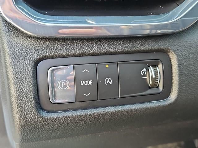 Used 2026 GMC Acadia Elevation w/ Elevation Premium Package FWD image 17