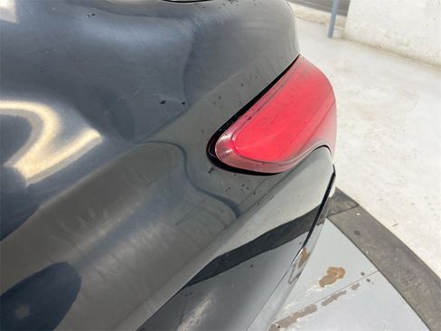 Used 2013 Nissan Versa SV image 27