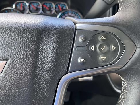 Used 2018 Chevrolet Silverado 2500 LT AWD/4WD image 26