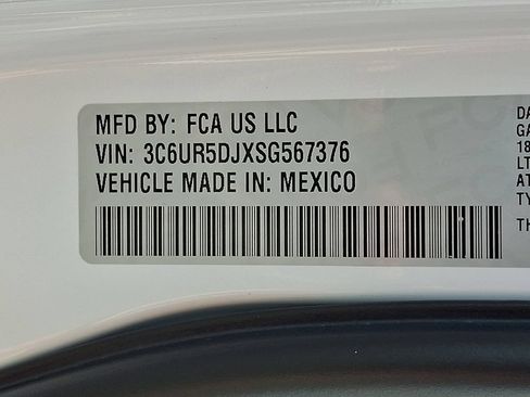 Used 2025 RAM 2500 Big Horn AWD/4WD image 30