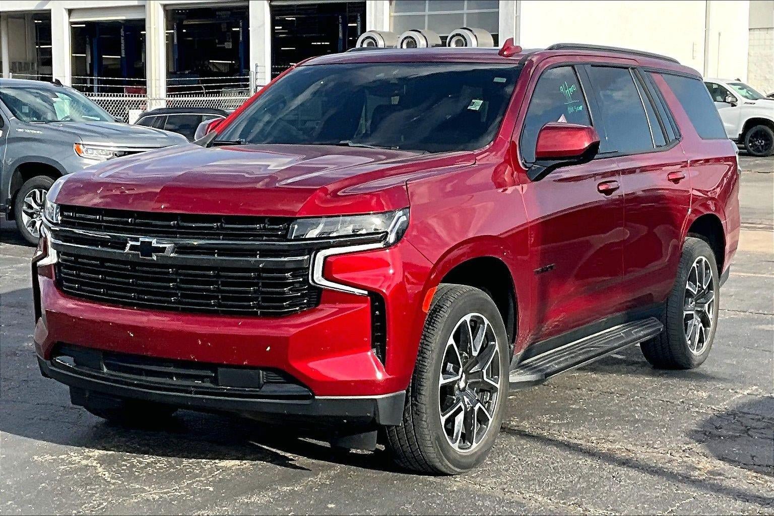 Used 2021 Chevrolet Tahoe RST w/ Rear Media and Nav Package AWD/4WD image 7