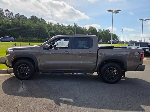 Used 2022 Nissan Frontier PRO-4X w/ Pro-4X Premium Package AWD/4WD image 4