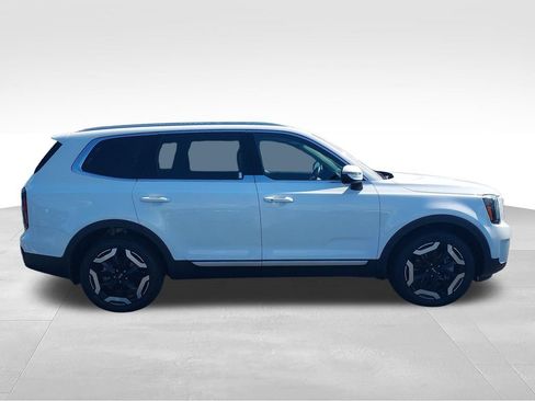 Certified 2025 Kia Telluride EX w/ EX Captain's Chair Package AWD/4WD image 6
