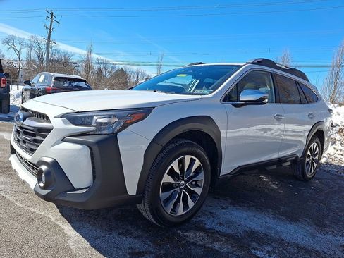 Certified 2023 Subaru Outback Touring image 4