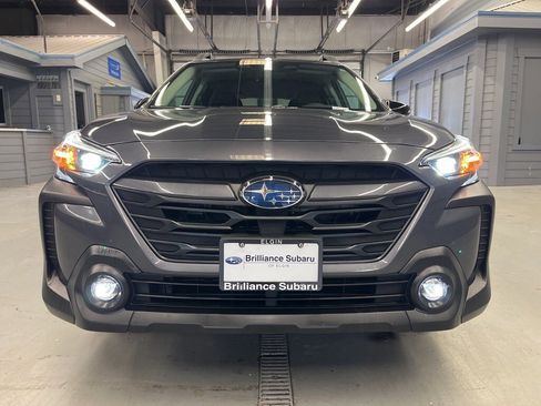 Certified 2025 Subaru Outback Premium w/ Popular Package #1A image 2