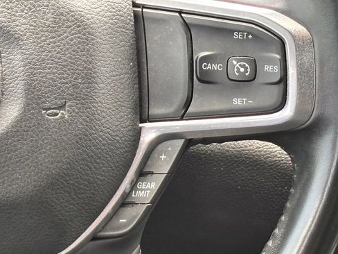 Used 2021 RAM 1500 Laramie RWD image 12