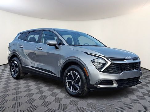 Used 2023 Kia Sportage LX AWD/4WD image 1
